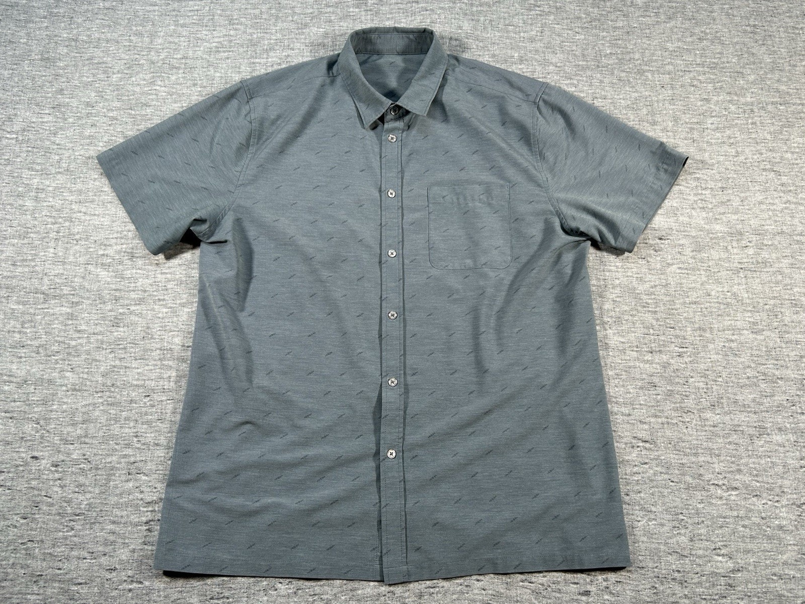 Vuori Bridge Shirt Mens Extra Large Gray Short Sleeve Stretch Button-Up V184